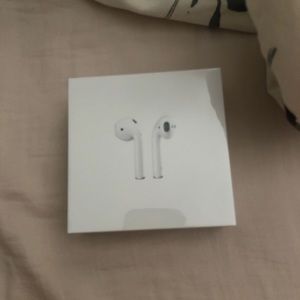 Airpods